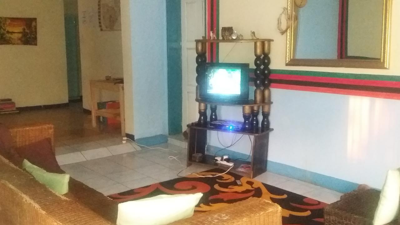 Ostello Kumunzi Backpackers Lusaka Esterno foto