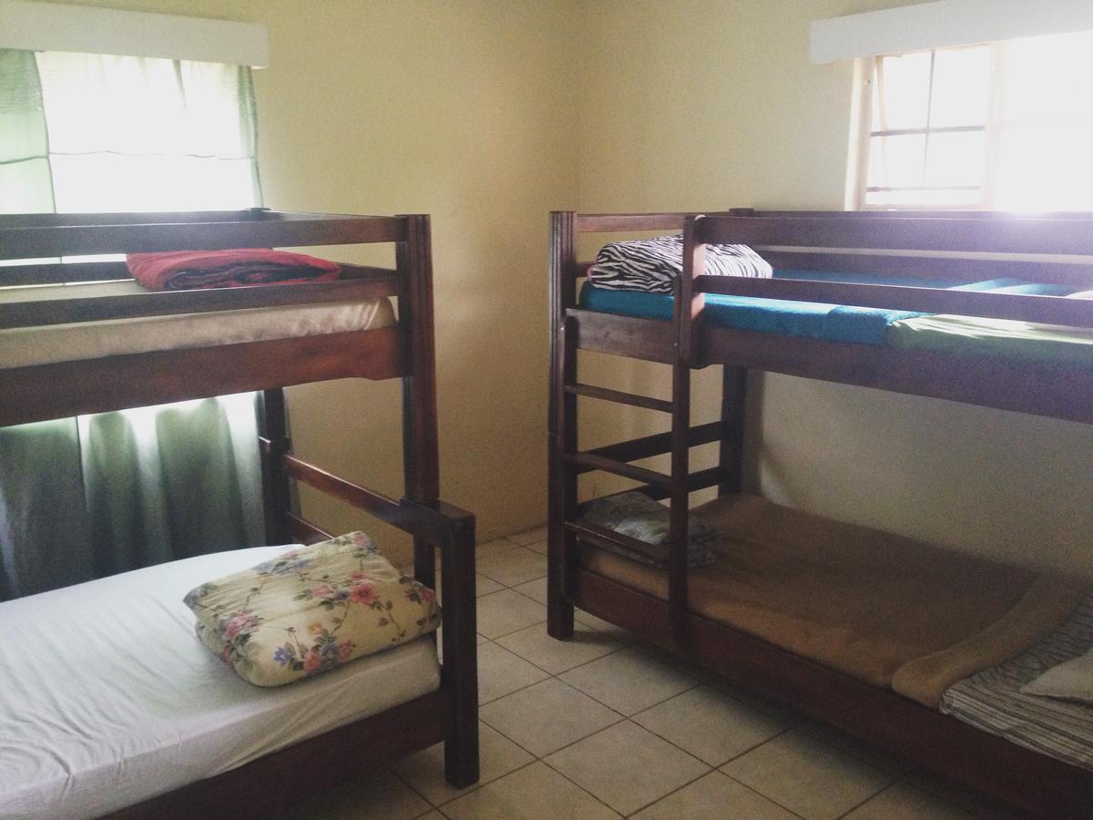 Ostello Kumunzi Backpackers Lusaka Esterno foto