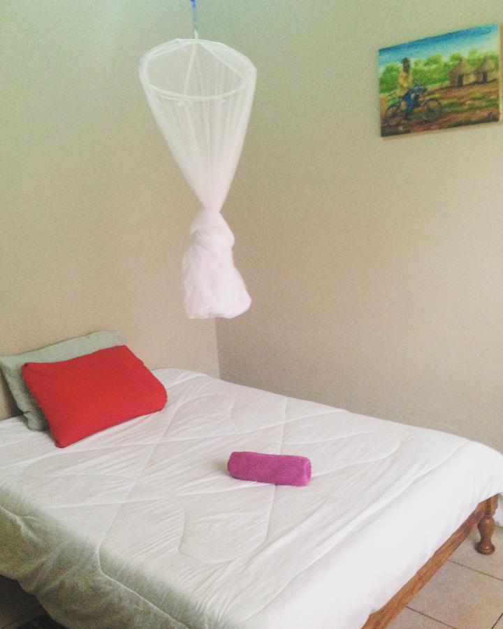 Ostello Kumunzi Backpackers Lusaka Esterno foto